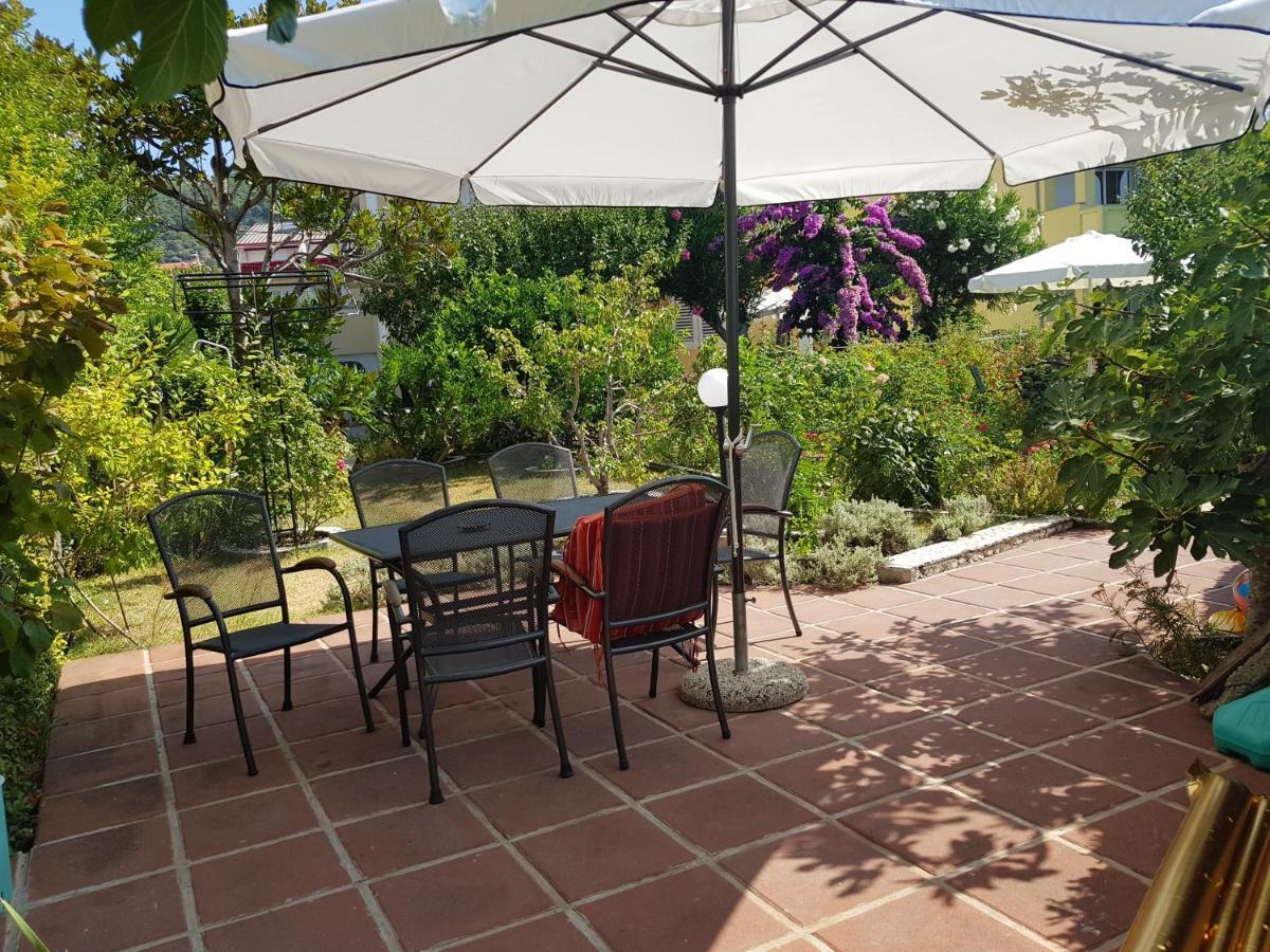 Apartments Antica Раб Екстериор снимка