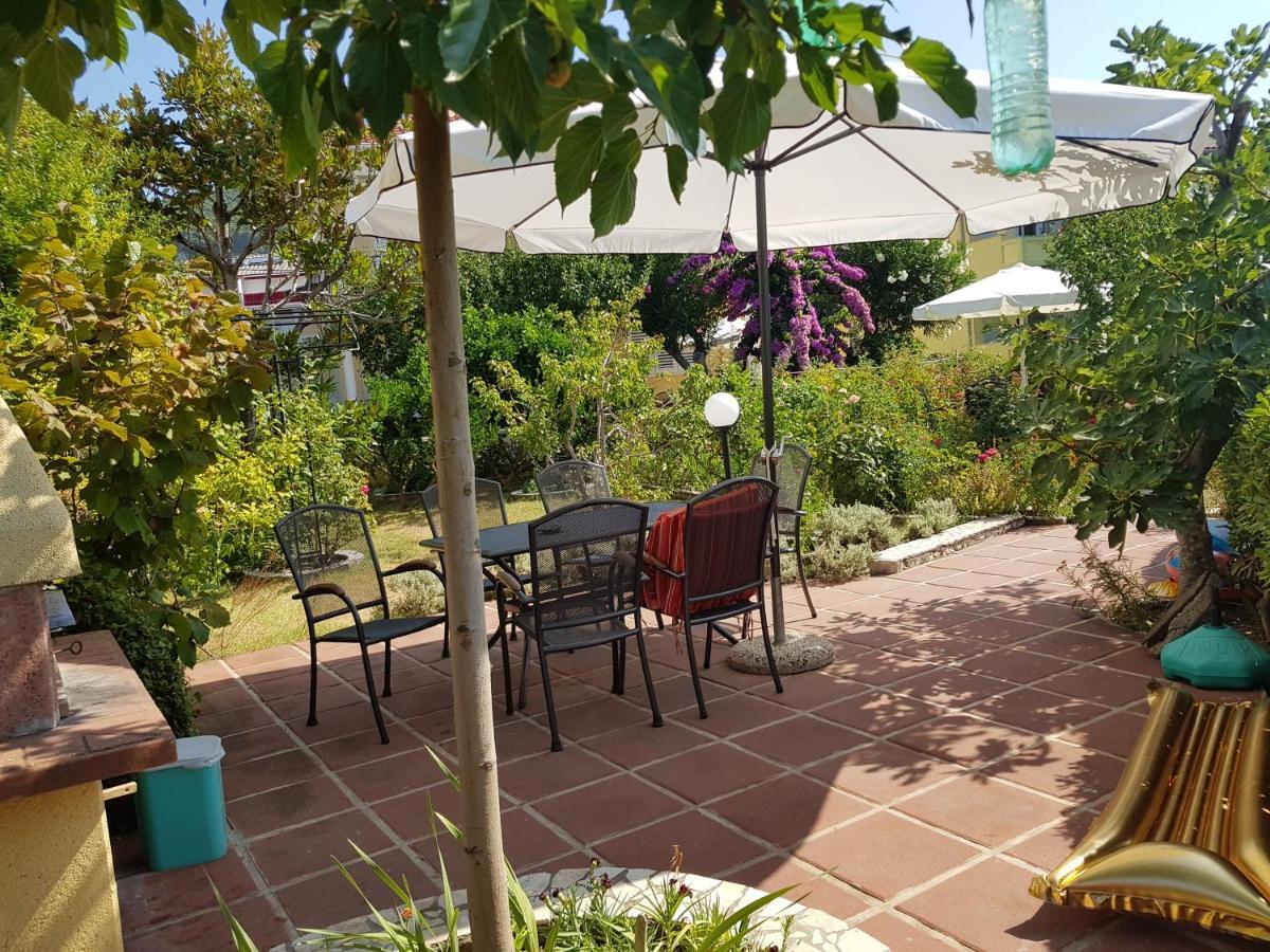 Apartments Antica Раб Екстериор снимка